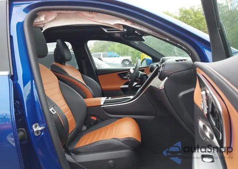 2023 Mercedes-Benz Glc 300 4Matic Suv z USA, uszkodzony, nr VIN W1NKM4HB7PF049335